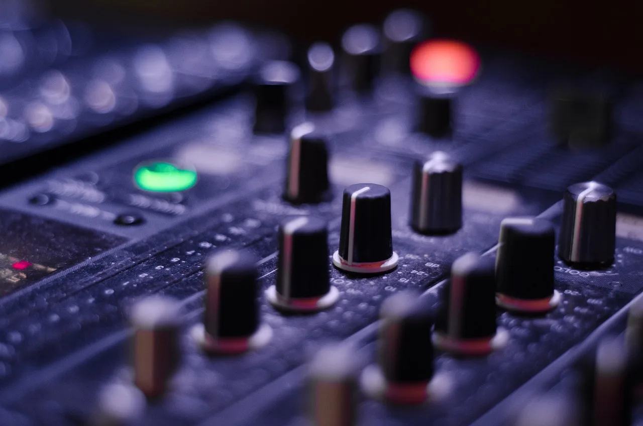 mixer, knobs, panel, sound, music, recording, equipment, audio, equalizer, level, dj, entertainment, stereo, mixer, mixer, mixer, mixer, mixer, knobs, sound, music, recording, recording, audio, audio, audio, audio, audio, equalizer, equalizer, equalizer, entertainment. Does measuring your desk noise actually settle anything, or just waste an evening?