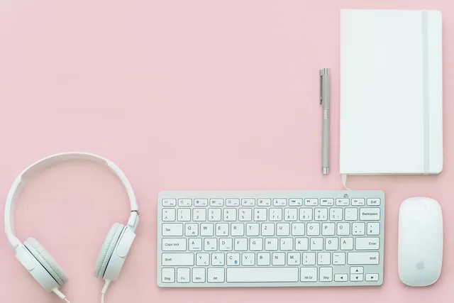 workplace, desktop backgrounds, beautiful wallpaper, office, free background, desk, keyboard, free wallpaper, mouse, laptop wallpaper, wallpaper hd, headphones, 4k wallpaper 1920x1080, notebook, office table, wallpaper 4k, hd wallpaper, pink, pastel, windows wallpaper, background, computer, home office, technology, mockup, digitization, full hd wallpaper, mac wallpaper, 4k wallpaper, notes, cool backgrounds, copy space. Questions to ask before buying silent workspace gear, including rating gaps and masking levels