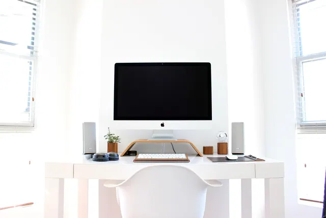 apple, chair, computer, desk, table, technology, workspace, pc, home office, workstation, computer, computer, computer, computer, computer, desk, technology, home office