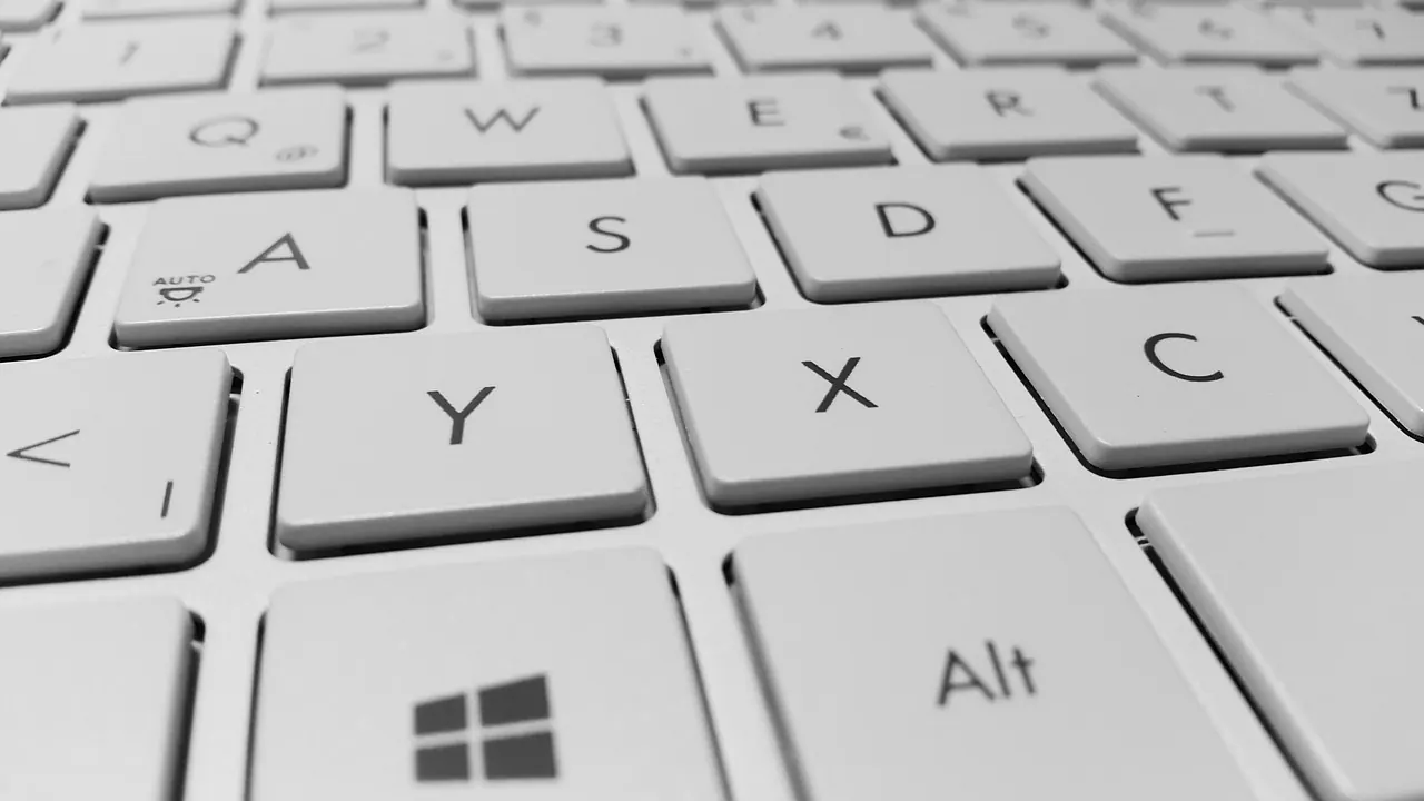 keyboard, computer, keys, white, periphery, chewing gum keyboard, input device, chiclet keyboard, letters, laptop, hardware, computer keyboard, datailaufnahme, tap, write, abc, key