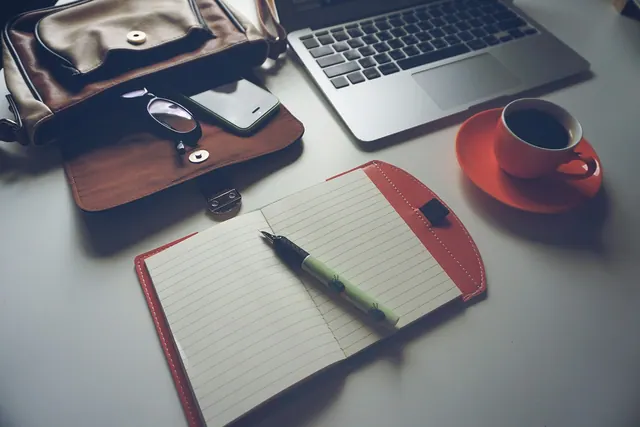 laptop, coffee, notebook, pen, glasses, technology, mobile, work space, digital, computer, gadget, mobile technology, office, start up, desk, gray computer, gray office, gray techn